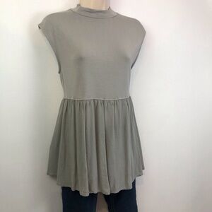 Love Scarlett Gray Sleeveless Baby Doll Top